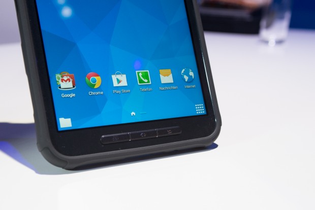 Auf dem Tablet läuft Android in der Version 4.4.4 mit einer eigenen Benutzeroberfläche. (Bild: Fabian Hamacher/Golem.de)